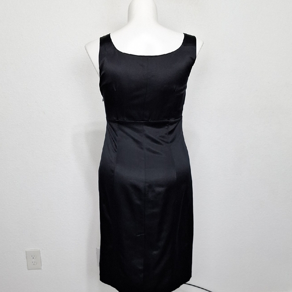 Banana Republic Black Quiet Luxury Minimalist Silk Blend Sheath Midi Dress Sz.12 - Picture 6 of 13